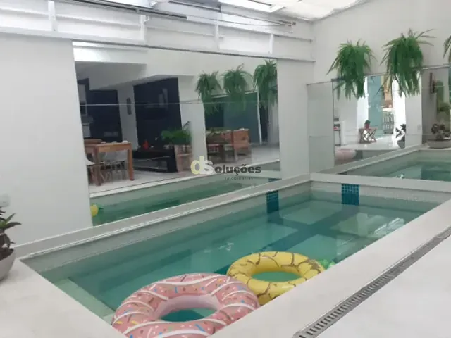 Casa 3 quartos e 4 banheiros, à venda, no bairro Jardim Virginia Bianca em São Paulo