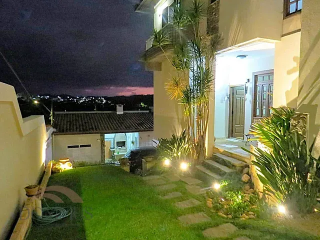Casa com 304m² 3 quartos e 4 banheiros, à venda, no bairro Das Águas em Ipatinga