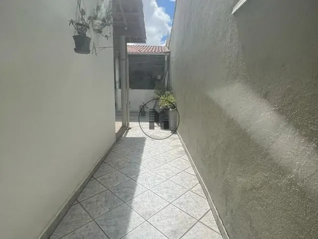 Casa com 250m² 3 quartos e 3 banheiros, à venda, no bairro Parque Residencial Beira Rio em Guaratinguetá