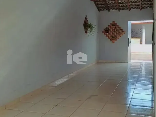 Casa com 250m² 3 quartos e 2 banheiros, à venda, no bairro Residencial Benedito Ferreira em Rolândia