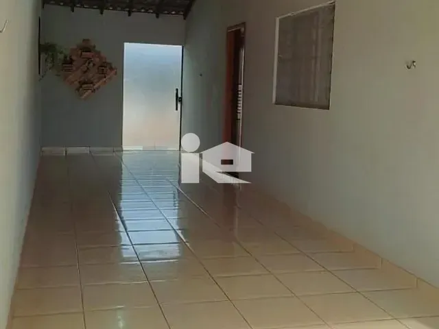 Casa com 250m² 3 quartos e 2 banheiros, à venda, no bairro Residencial Benedito Ferreira em Rolândia