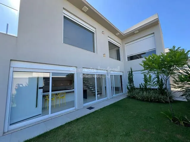 Casa com 250m² 2 quartos e 3 banheiros, à venda, no bairro Resedás em Holambra