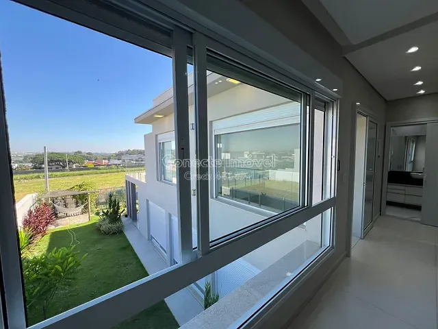 Casa com 250m² 2 quartos e 3 banheiros, à venda, no bairro Resedás em Holambra