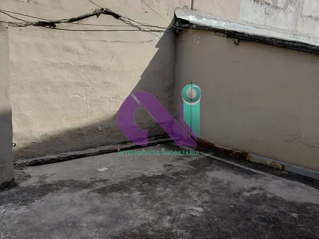 Casa 2 quartos e 1 banheiro, à venda, no bairro Pestana em Osasco