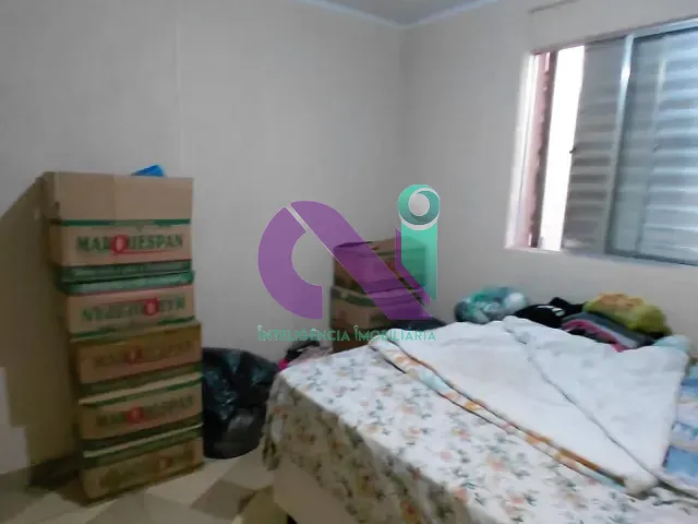 Casa 2 quartos e 1 banheiro, à venda, no bairro Pestana em Osasco