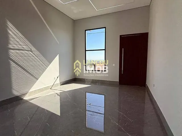 Casa com 260m² 3 quartos e 2 banheiros, à venda, no bairro Vila Rio Branco em Jundiaí