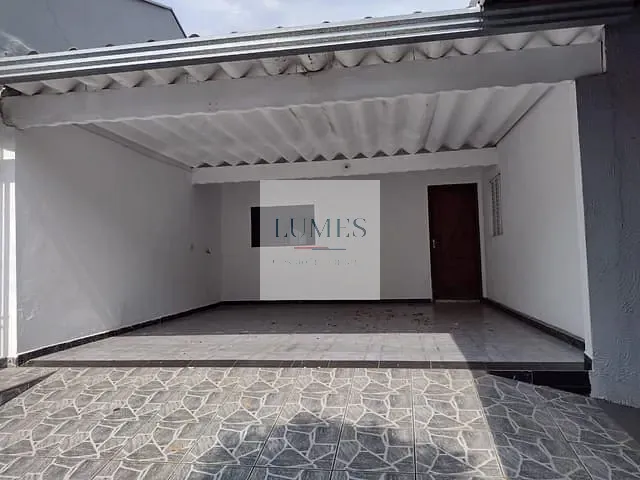Casa 4 quartos e 2 banheiros, à venda, no bairro Parque Planalto em Santa Bárbara D'Oeste