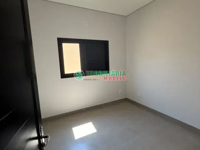 Casa 3 quartos e 1 banheiro, à venda, no bairro Flamboyant III em Canarana