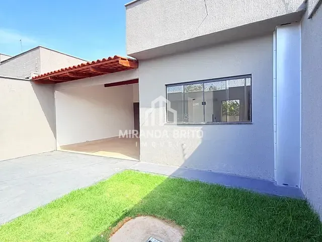 Casa 2 quartos e 2 banheiros, à venda, no bairro Jardim Veneza em Aparecida de Goiânia