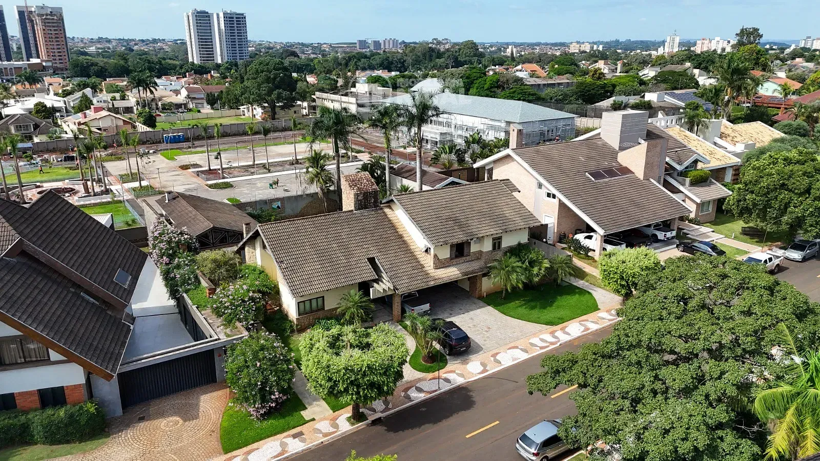 Casa, 4 quartos, 10 m² - Foto 1