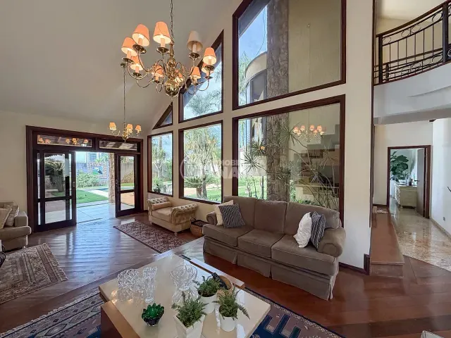 Casa 4 quartos e 4 banheiros, à venda ou para alugar, no bairro Jardim São Jorge em Londrina