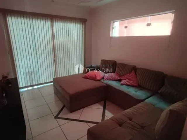 Casa com 125m² 3 quartos e 2 banheiros, à venda, no bairro Jardim Carolina em Artur Nogueira