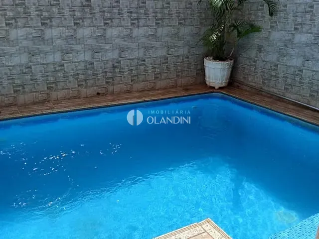 Casa com 125m² 3 quartos e 2 banheiros, à venda, no bairro Jardim Carolina em Artur Nogueira