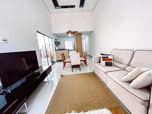 Casa com 212m² 3 quartos e 2 banheiros, à venda, no bairro Monte Carlo em Londrina