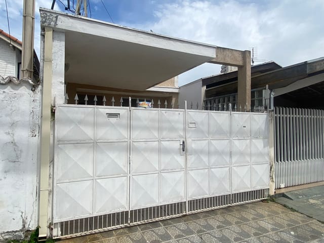 Foto do Apartamento - Casa à Venda, Vila das Jabuticabeiras, Taubaté, SP | Previta Imóveis