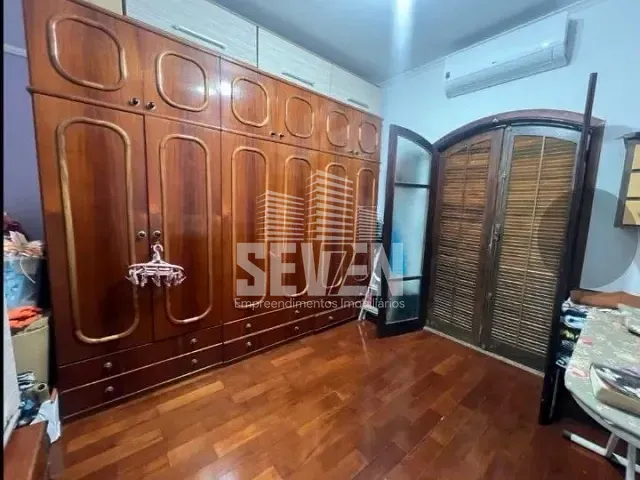 Casa com 220m² 3 quartos e 3 banheiros, à venda, no bairro Jardim Paulista em Bauru