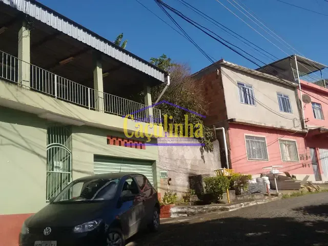 Casa com 1360m² 3 quartos e 1 banheiro, à venda, no bairro Parque São Joaquim em Barra do Piraí