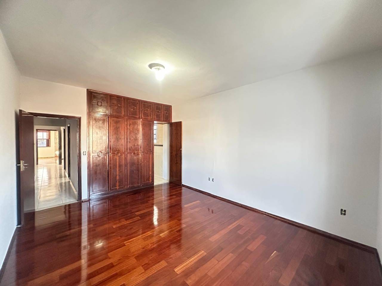 Casa, 1 quarto, 178 m² - Foto 9