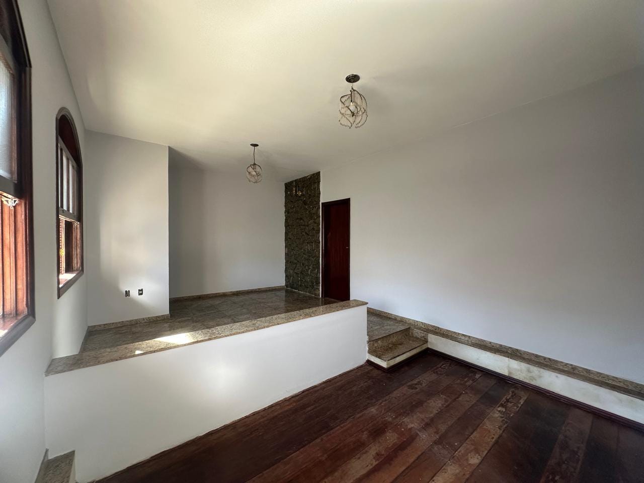 Casa, 1 quarto, 178 m² - Foto 6