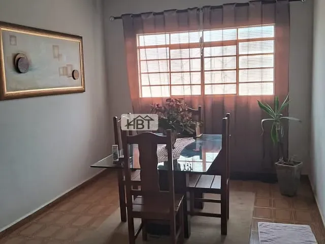 Casa 3 quartos e 2 banheiros, à venda, no bairro Vila Pacífico II em Bauru