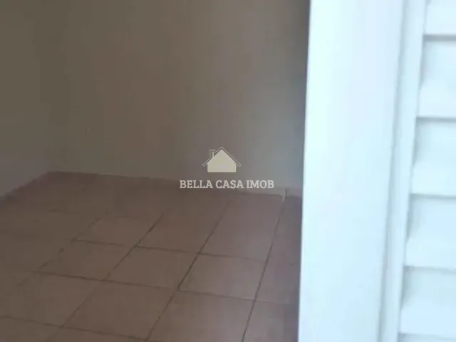 Casa com 160m² 3 quartos e 2 banheiros, à venda, no bairro Jardim Prestes de Barros em Sorocaba