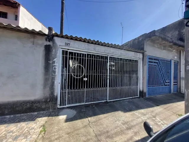 Casa com 150m² 2 quartos e 1 banheiro, à venda, no bairro Cidade Boa Vista em Suzano