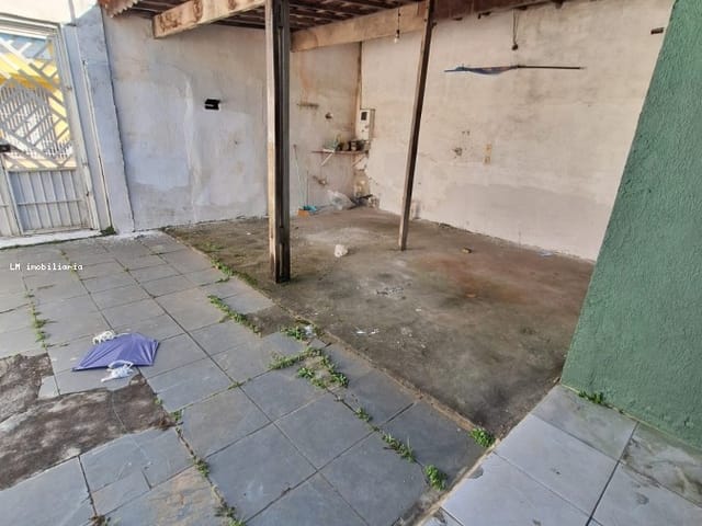 Casa 2 quartos e 2 banheiros, à venda, no bairro Calmon Viana em Poá