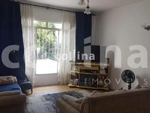 Casa com 290m² 4 quartos e 2 banheiros, à venda, no bairro km 18 em Osasco