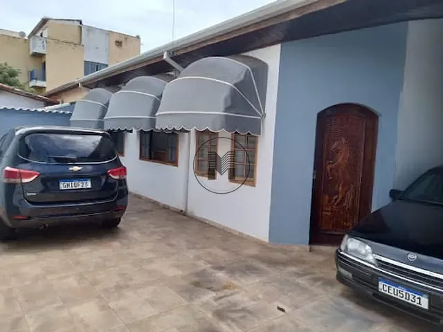 Casa com 150m² 2 quartos e 1 banheiro, à venda, no bairro Parque Residencial Beira Rio I em Guaratinguetá