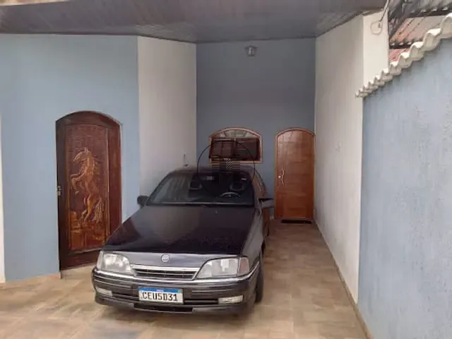 Casa com 150m² 2 quartos e 1 banheiro, à venda, no bairro Parque Residencial Beira Rio I em Guaratinguetá