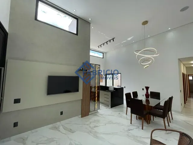Casa com 257m² 3 quartos e 2 banheiros, à venda, no bairro Vila Renascer em Vinhedo