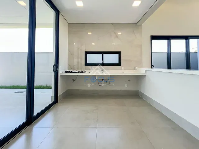 Casa com 360m² 3 quartos e 5 banheiros, à venda ou para alugar, no bairro Residencial Vila Verde em Itupeva