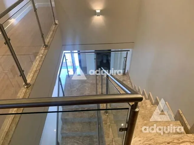 Casa com 412m² 4 quartos e 3 banheiros, à venda, no bairro Estrela em Ponta Grossa