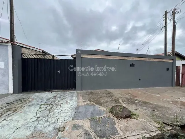 Casa 3 quartos e 1 banheiro, à venda, no bairro Jardim Haruji em Jaguariúna