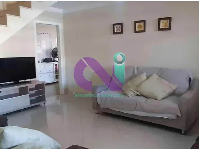 Casa com 236m² 3 quartos e 2 banheiros, à venda, no bairro km 18 em Osasco