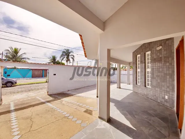 Casa com 312m² 3 quartos e 1 banheiro, à venda, no bairro Grandesp em Itanhaém