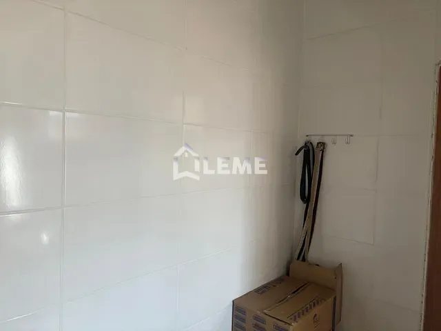 Casa com 250m² 3 quartos e 1 banheiro, à venda, no bairro Projeto Cem em Mococa