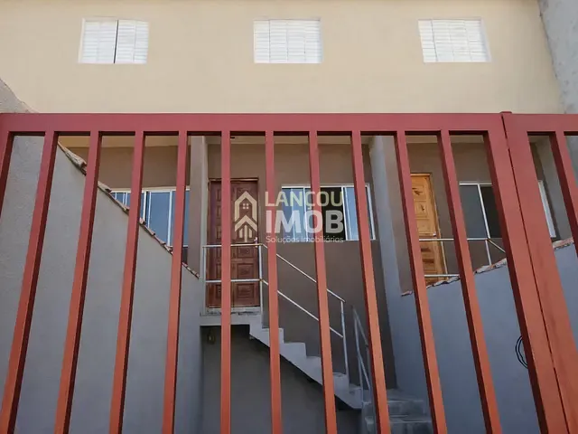 Casa 2 quartos e 2 banheiros, à venda, no bairro Jardim Arpoador em Francisco Morato