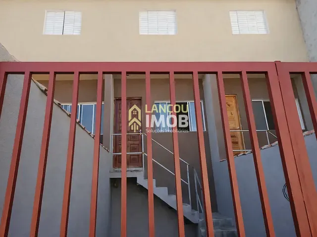 Casa 2 quartos e 2 banheiros, à venda, no bairro Jardim Arpoador em Francisco Morato
