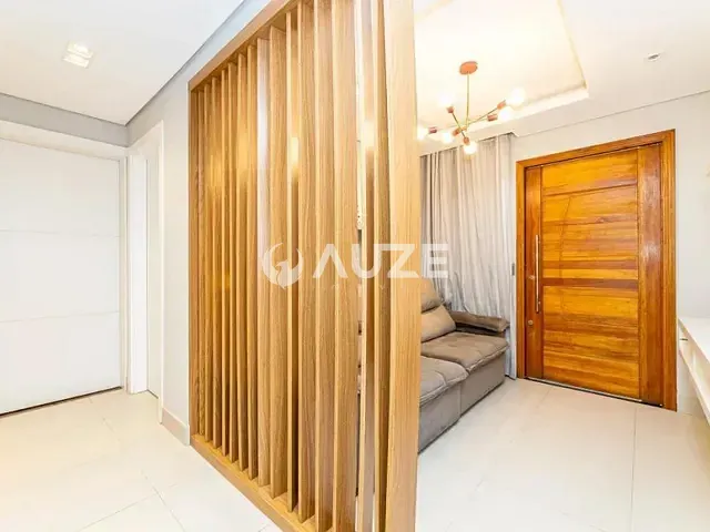 Casa com 80m² 2 quartos e 1 banheiro, à venda, no bairro Palmital em Colombo