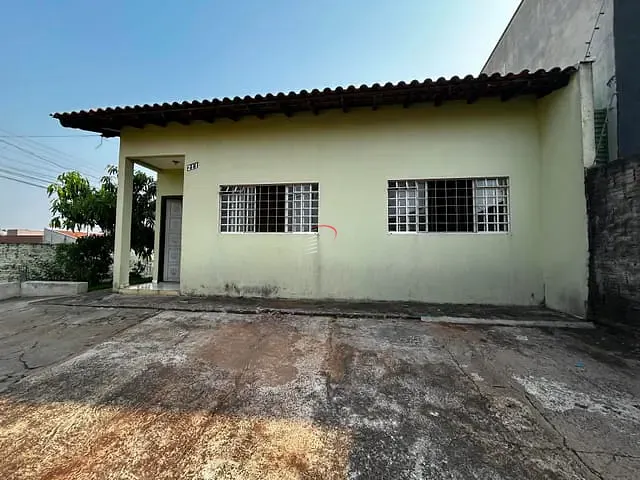Casa com 450m², à venda, no bairro Colúmbia em Londrina
