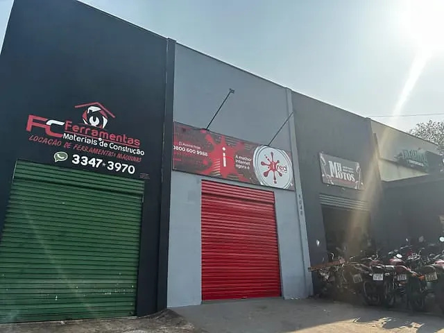 Casa com 450m², à venda, no bairro Colúmbia em Londrina