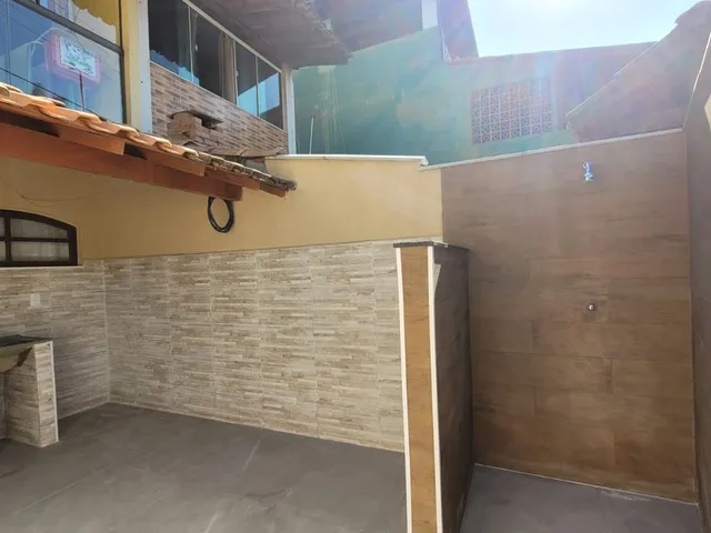 Casa 2 quartos e 2 banheiros, à venda, no bairro Jardim Campomar em Rio das Ostras
