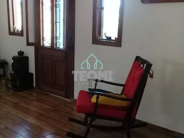 Casa com 578m² 3 quartos e 1 banheiro, à venda, no bairro Jardim Santa Catarina em Taubaté