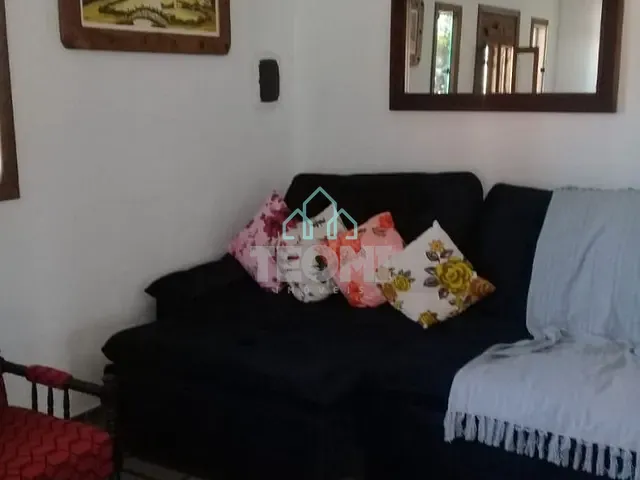Casa com 578m² 3 quartos e 1 banheiro, à venda, no bairro Jardim Santa Catarina em Taubaté