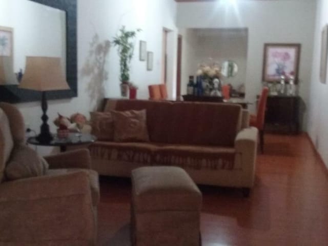 Foto do Casa - Casa à venda 3 Quartos, 315M², Bom Retiro, Uberaba - MG | ZUCATO IMOBILIARIA LTDA