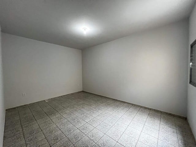 Casa para alugar, no bairro Jardim Olímpico em Pouso Alegre