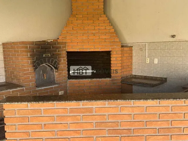 Casa 4 quartos e 3 banheiros, à venda, no bairro Vila Industrial em Bauru