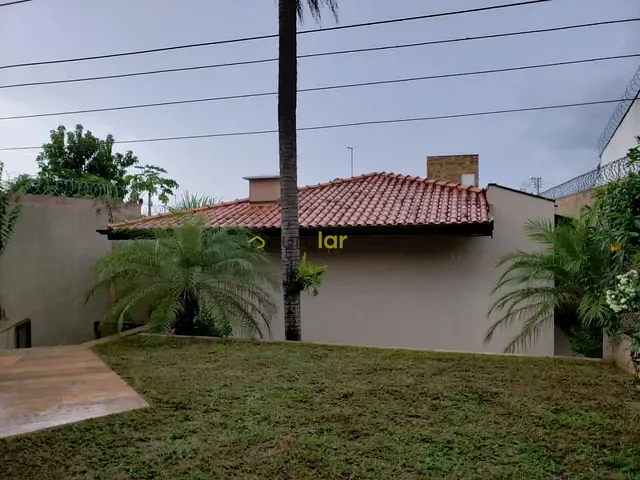 Casa 4 quartos e 3 banheiros, à venda, no bairro Vila Industrial em Bauru