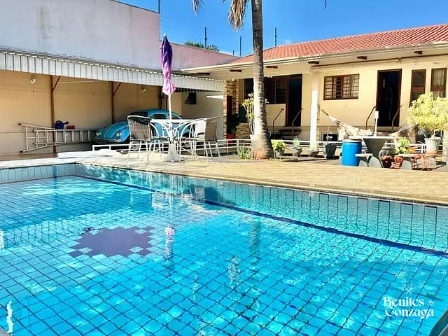 Casa 3 quartos e 3 banheiros, à venda, no bairro Zona 04 em Maringá